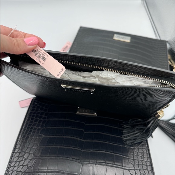 NWT Lot 3 VICTORIA'S SECRET BLACK ALLIGATOR BEAUTY POUCH WITH TASSEL - Picture 5 of 7